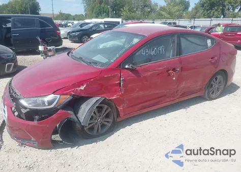 2017 Hyundai Elantra Se z USA, uszkodzony, nr VIN 5NPD84LF0HH104052